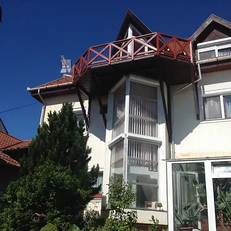 Pension Family Fabsits Couette-café Hévíz