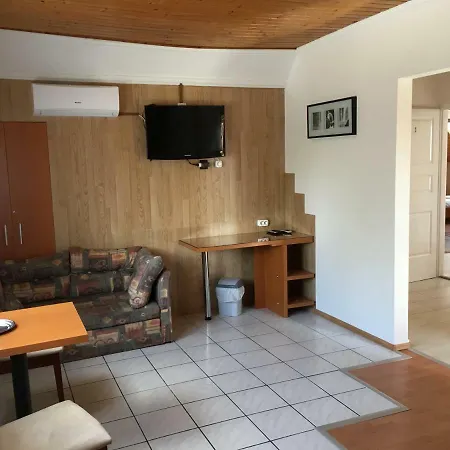 Pension Family Fabsits Couette-café Hévíz